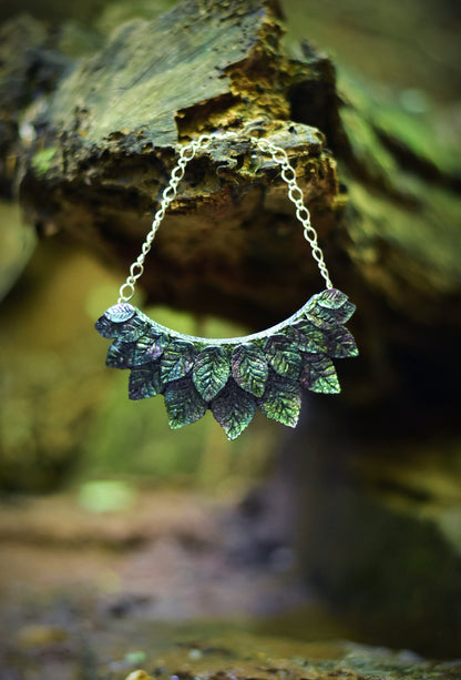 Collar Necklace with Iridescent Leaves and Water Drops